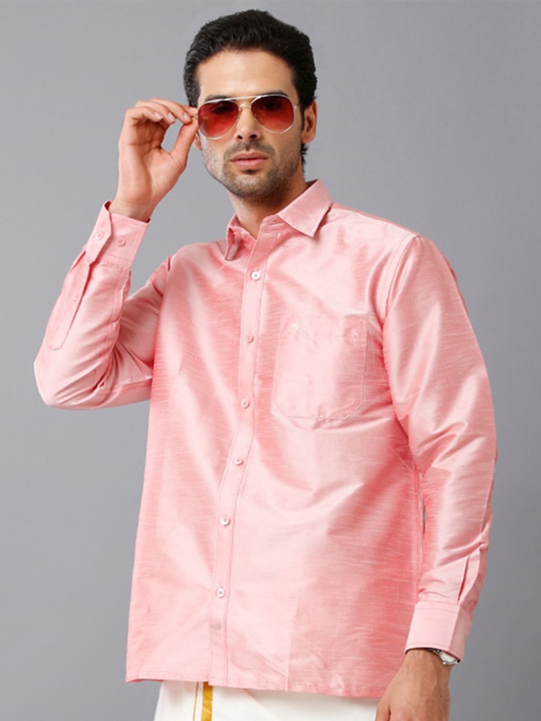 

Khoday Williams Classic Spread Collar Casual Shirt, Pink