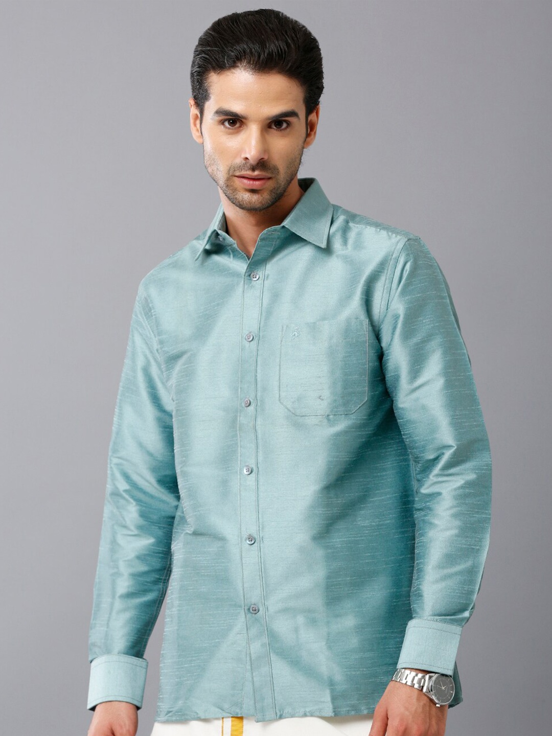 

Khoday Williams Spread Collar Classic Opaque Formal Poly Silk Shirt, Blue