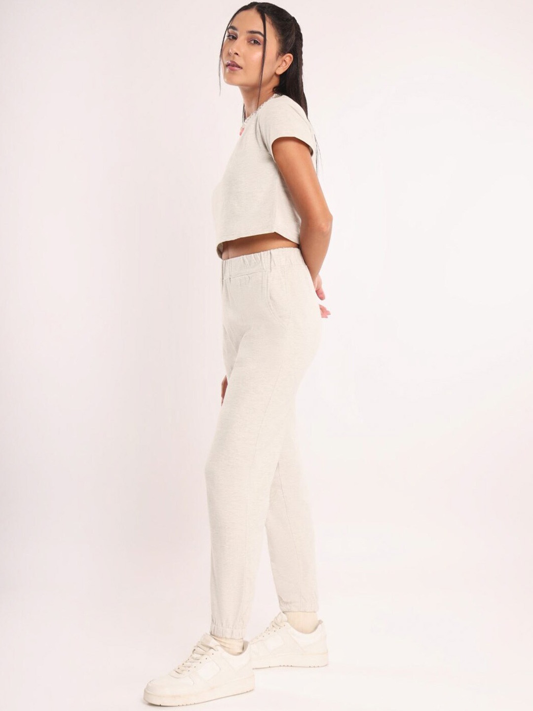 

NOBERO Crop T-shirt With Joggers Co-Ords Set, Off white