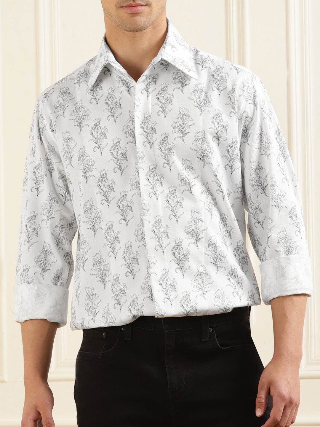 

Karl Lagerfeld Opaque Floral Printed Casual Cotton Shirt, White