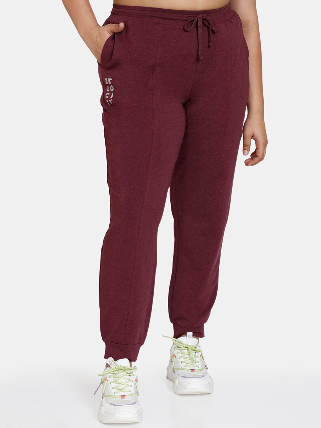 

Zelocity by Zivame Mid-Rise Regular Fit Cotton Joggers, Maroon