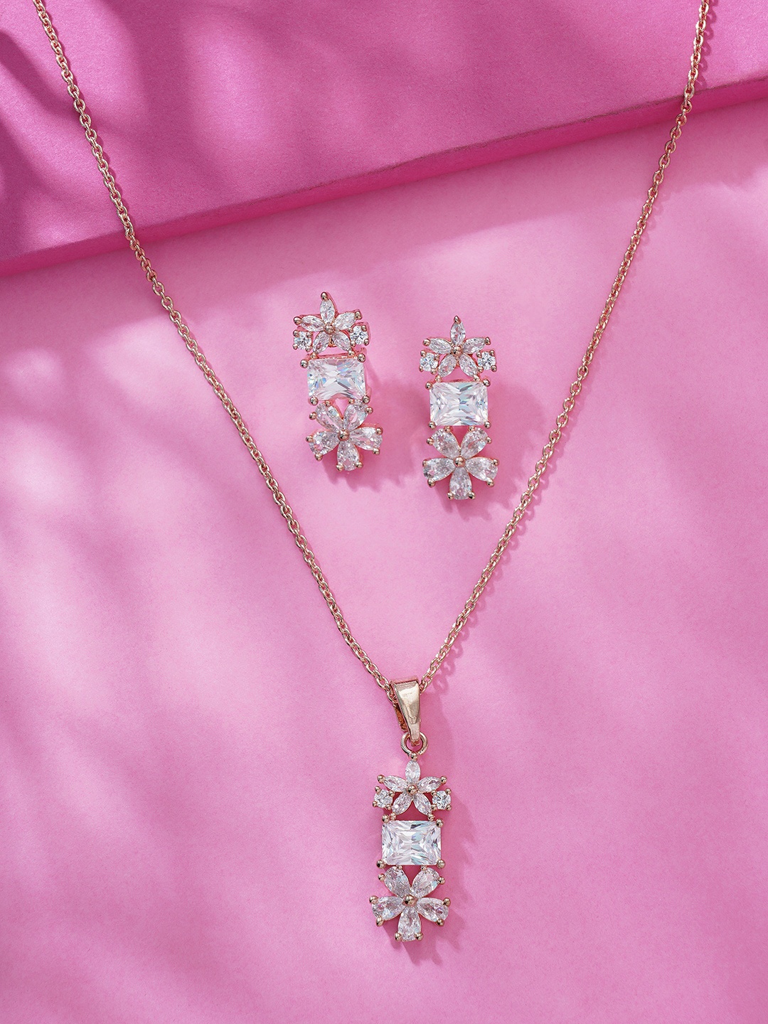 

DressBerry White Gold-Plated AD-Studded & Beaded Jewellery Set