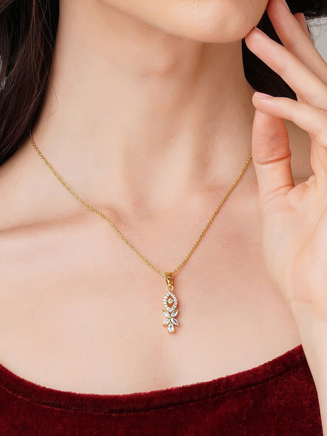 

HOT AND BOLD Gold-Plated Zircon Diamond Jewellery Set