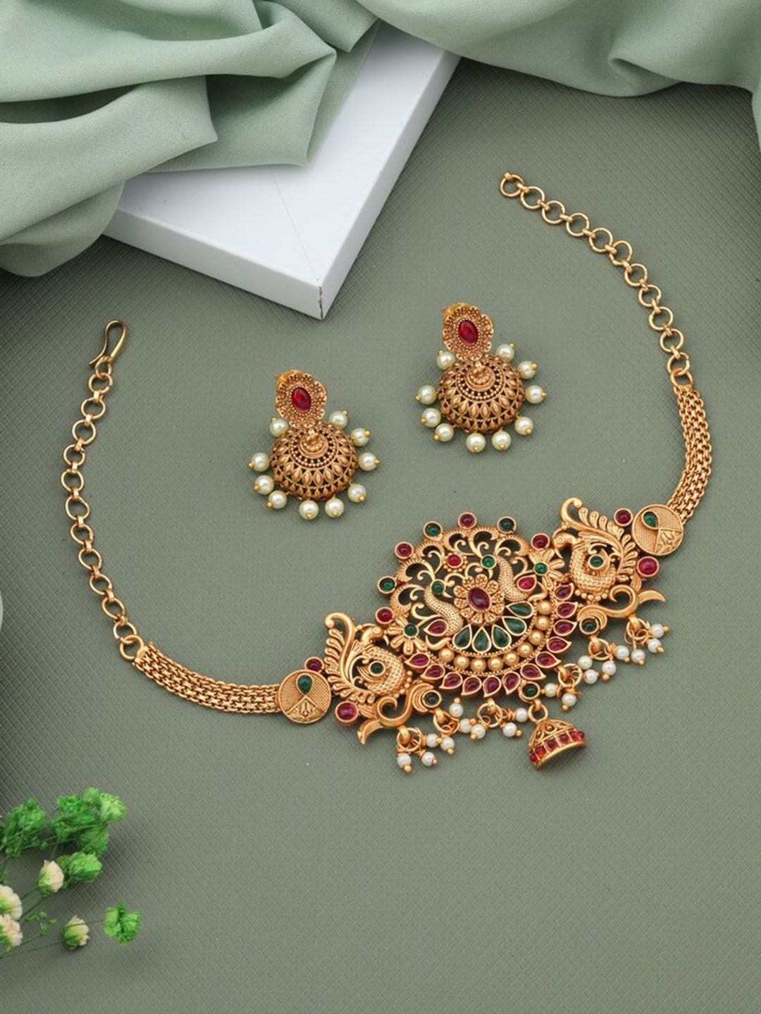 

ROFARWORD Gold-Plated Stone-Studded Jewellery Set