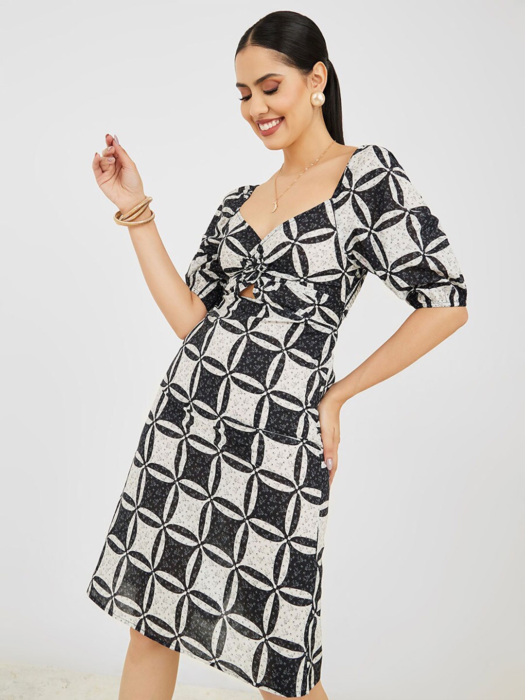 

Styli Sweetheart Neck Printed Fit & Flare Dress, Black