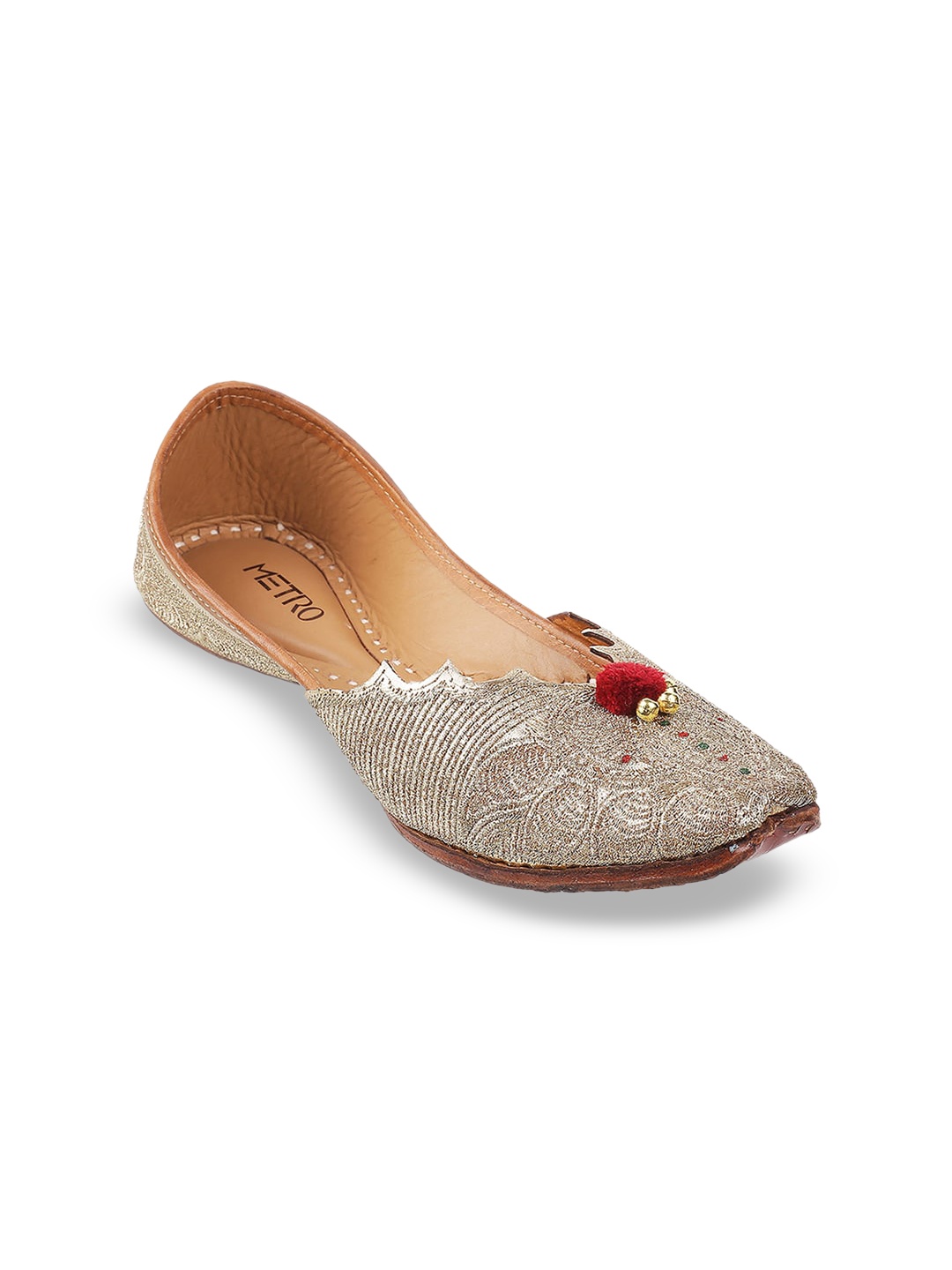 

Metro Embellished Ethnic Mojaris, Gold