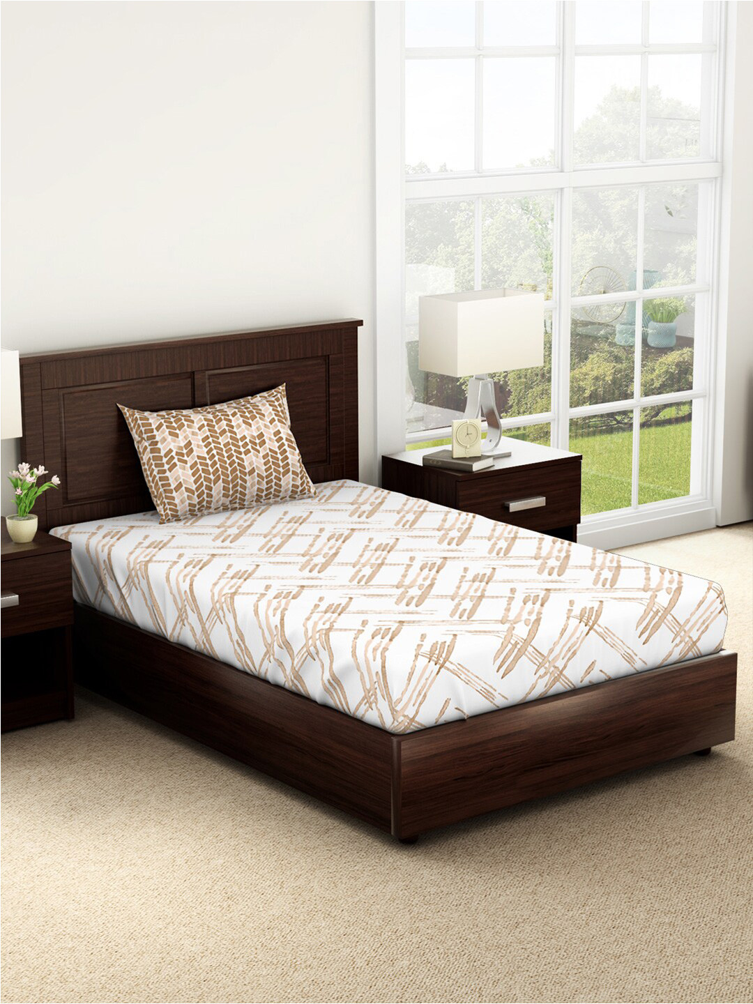 

SPACES Geostance Beige & White Geometric 144 TC Pure Cotton Single Bedsheet & Pillow Cover