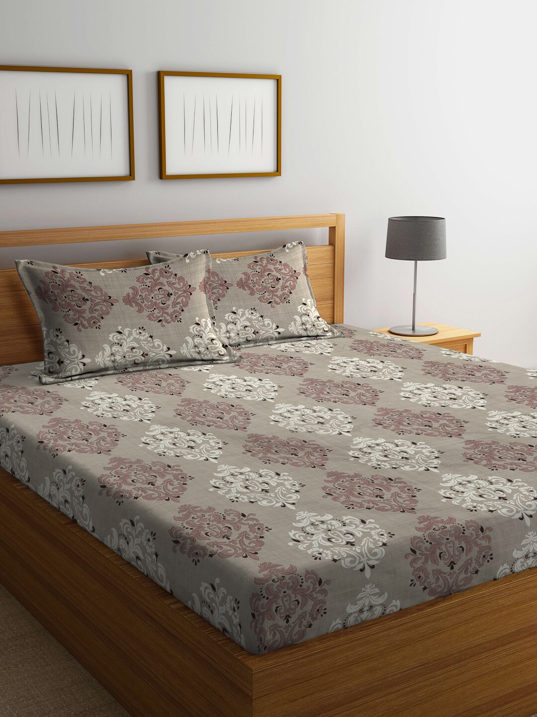 

KLOTTHE Brown Ethnic Motif Printed 300 TC King Bedsheet With 2 Pillow Covers