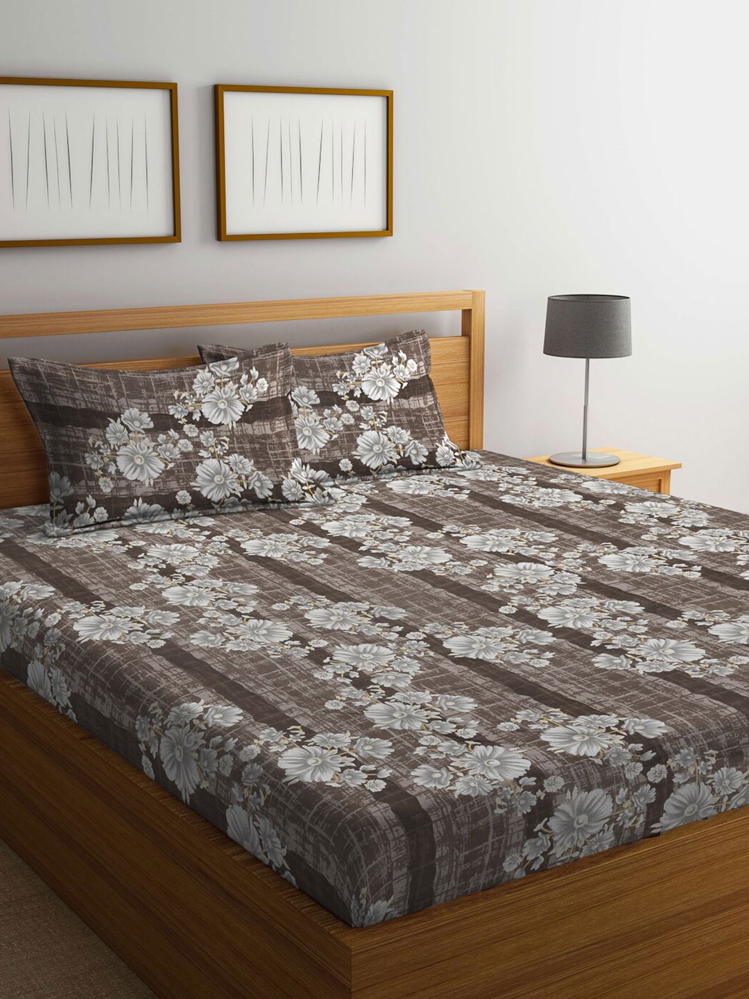 

KLOTTHE Brown & White Floral Printed 300TC Fitted King Bedsheet with 2 Pillow Covers