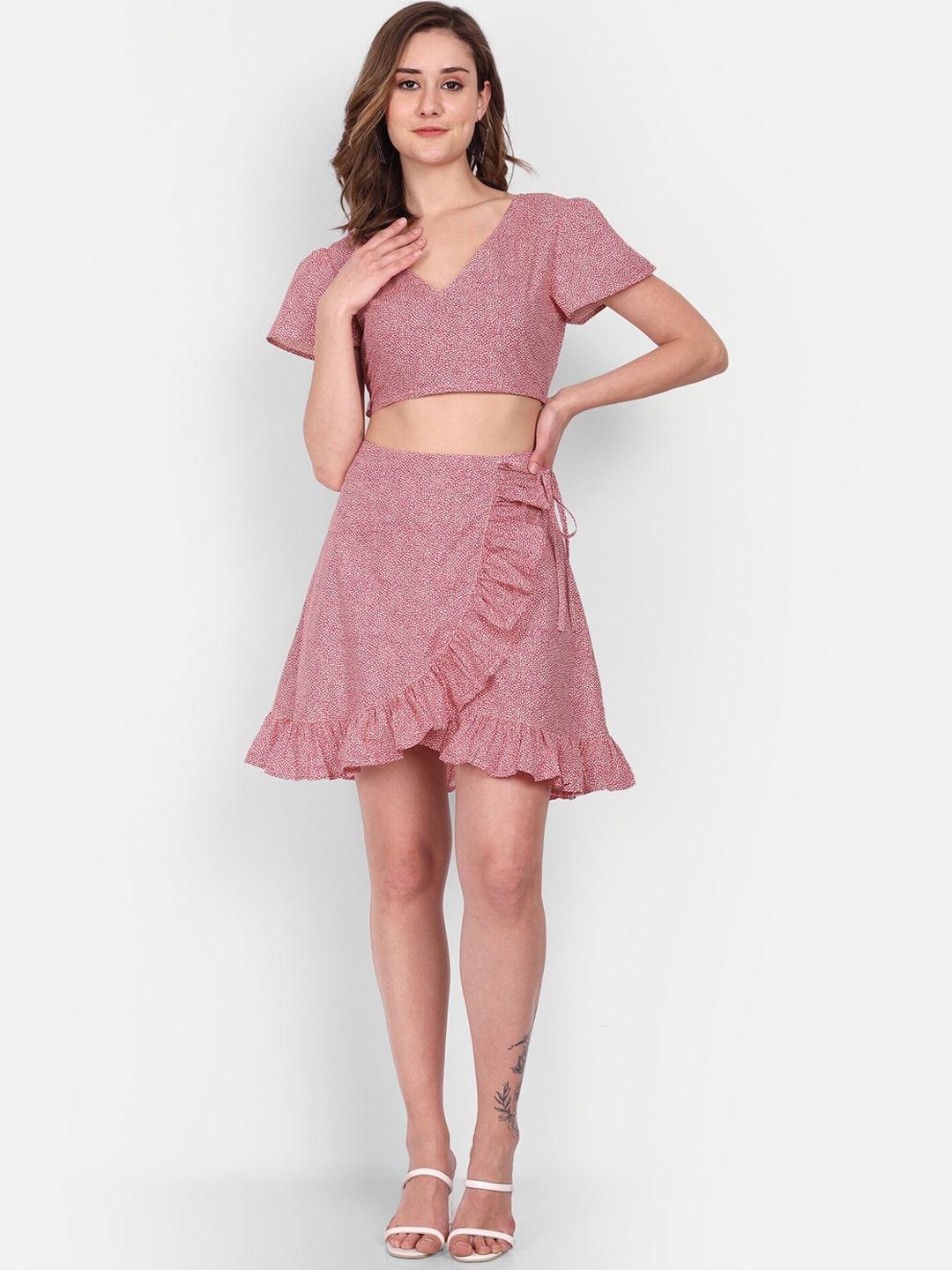 

DOLSU Printed V-Neck Crop Top With Skirt Co-Ords, Pink
