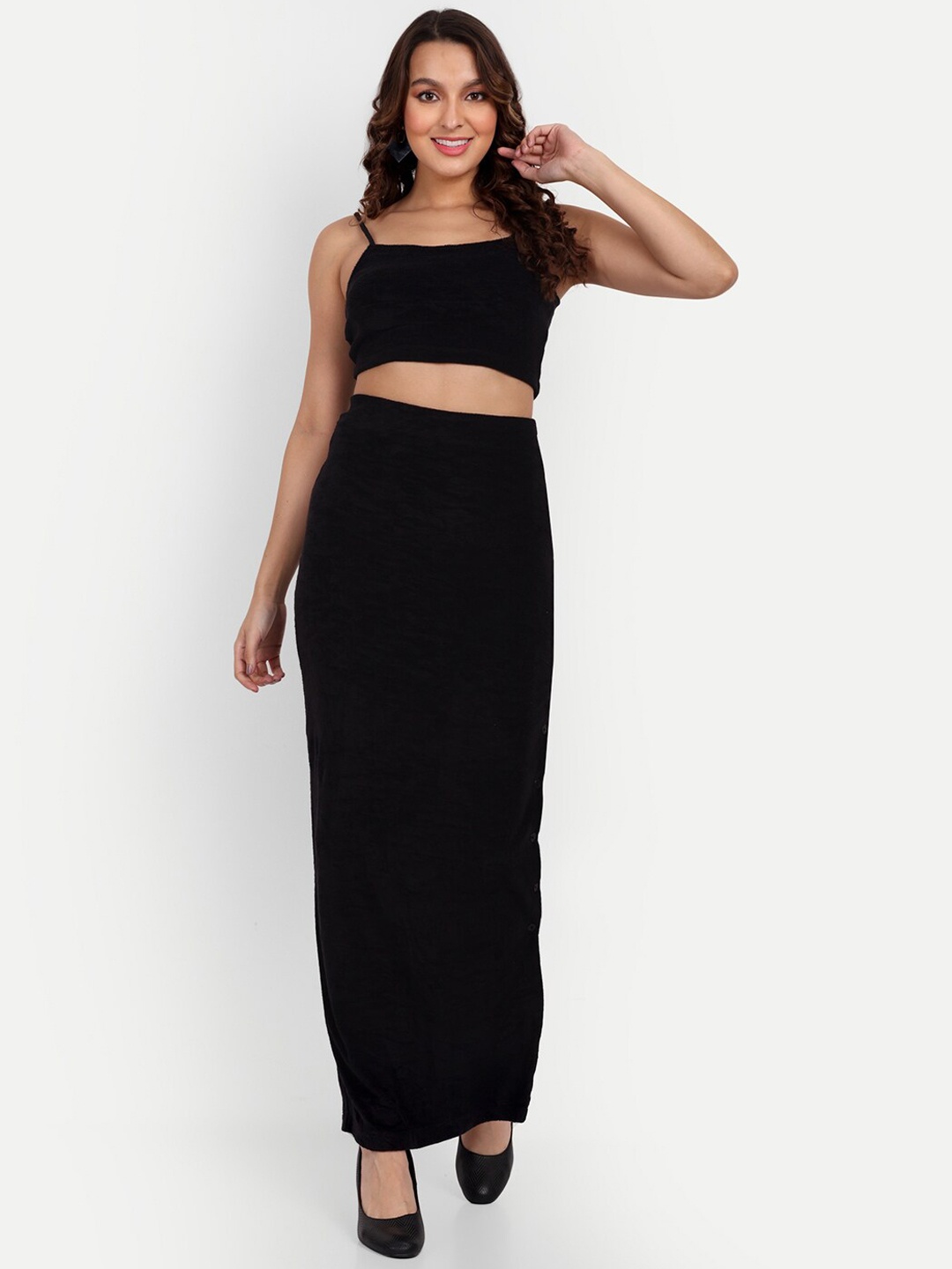 

DOLSU Shoulder Straps Top & Skirt Co-Ords, Black