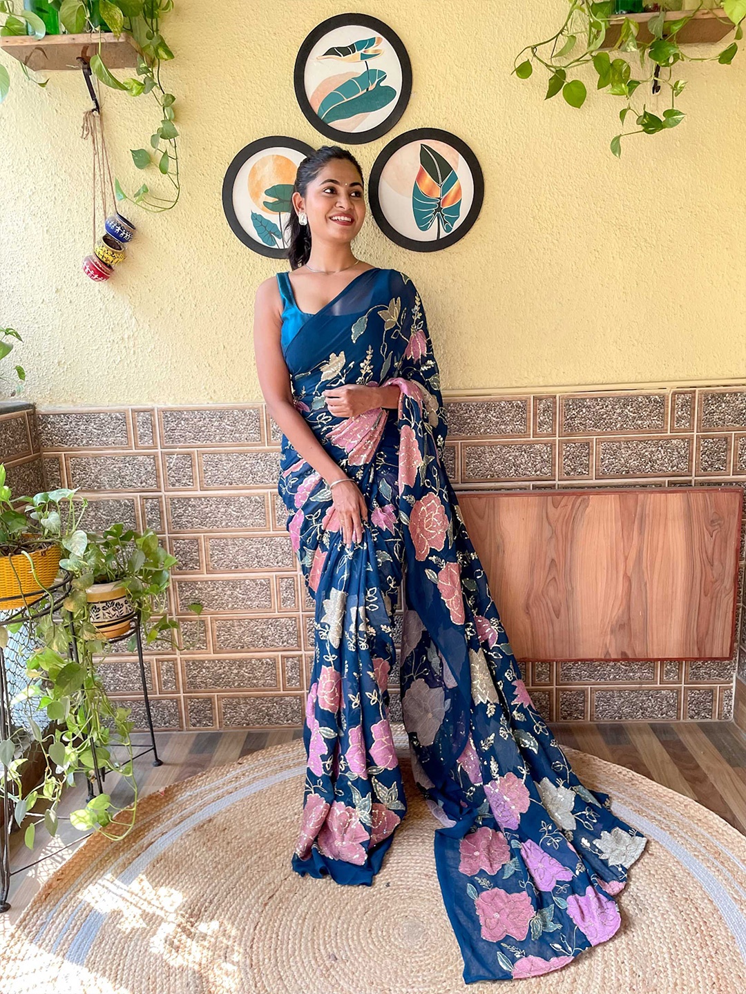 

Mitera Teal & Pink Floral Embellished Sequinned Saree