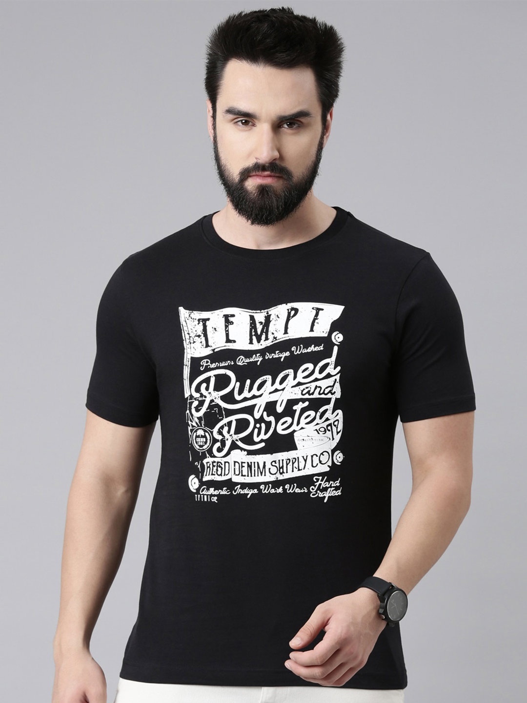 

ChennisTypography Printed Pure Cotton Slim Fit T-shirt, Black