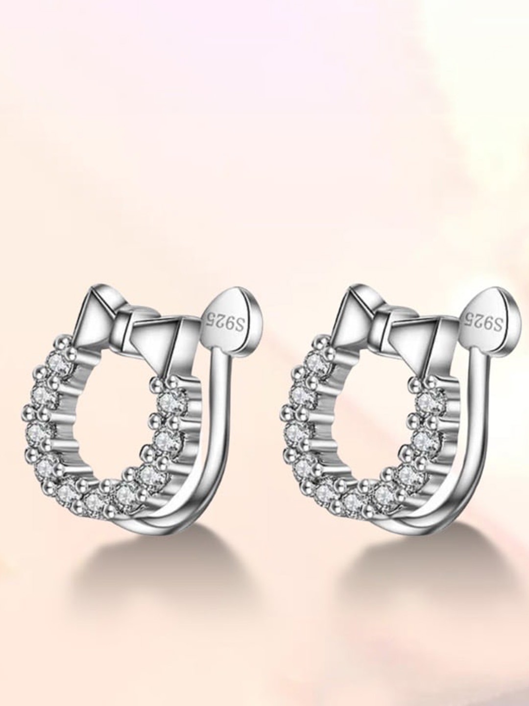 

MYKI Silver-Plated Contemporary Studs Earrings