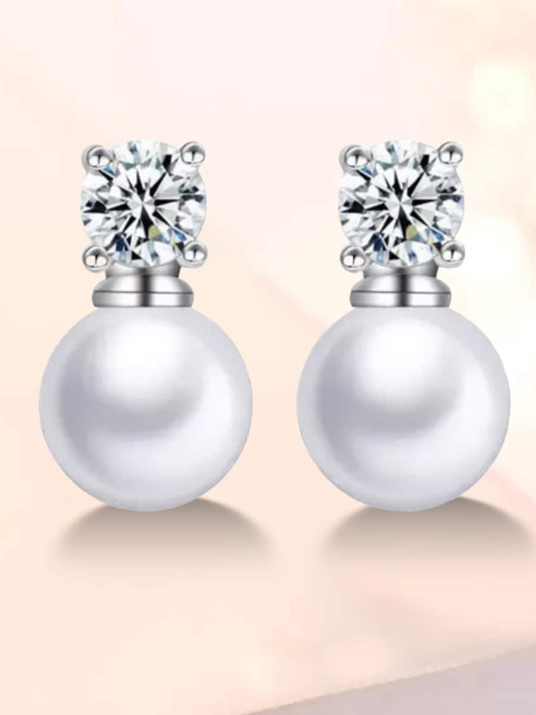 

MYKI Silver-Plated Contemporary Studs Earrings