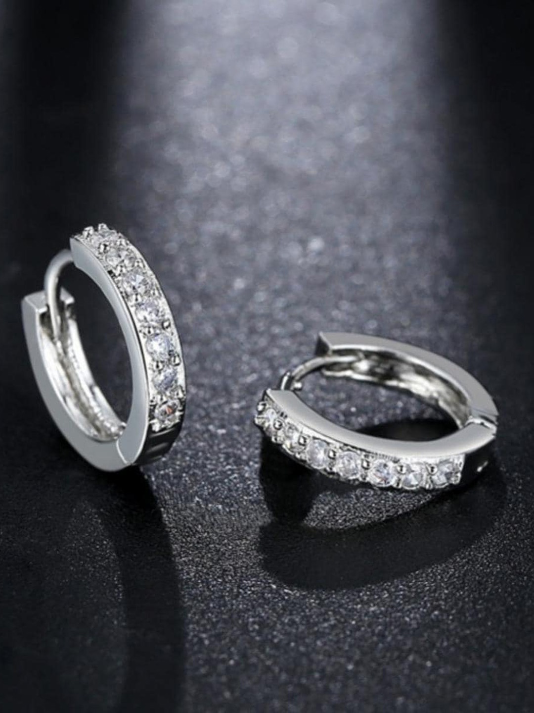 

MYKI Silver-Plated Contemporary Hoop Earrings