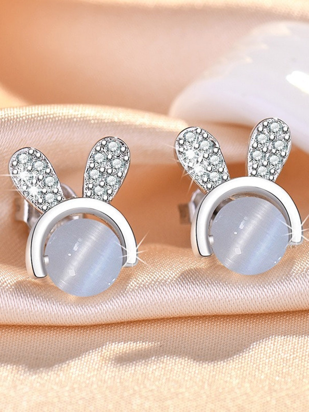 

MYKI Silver-Plated Contemporary Studs Earrings