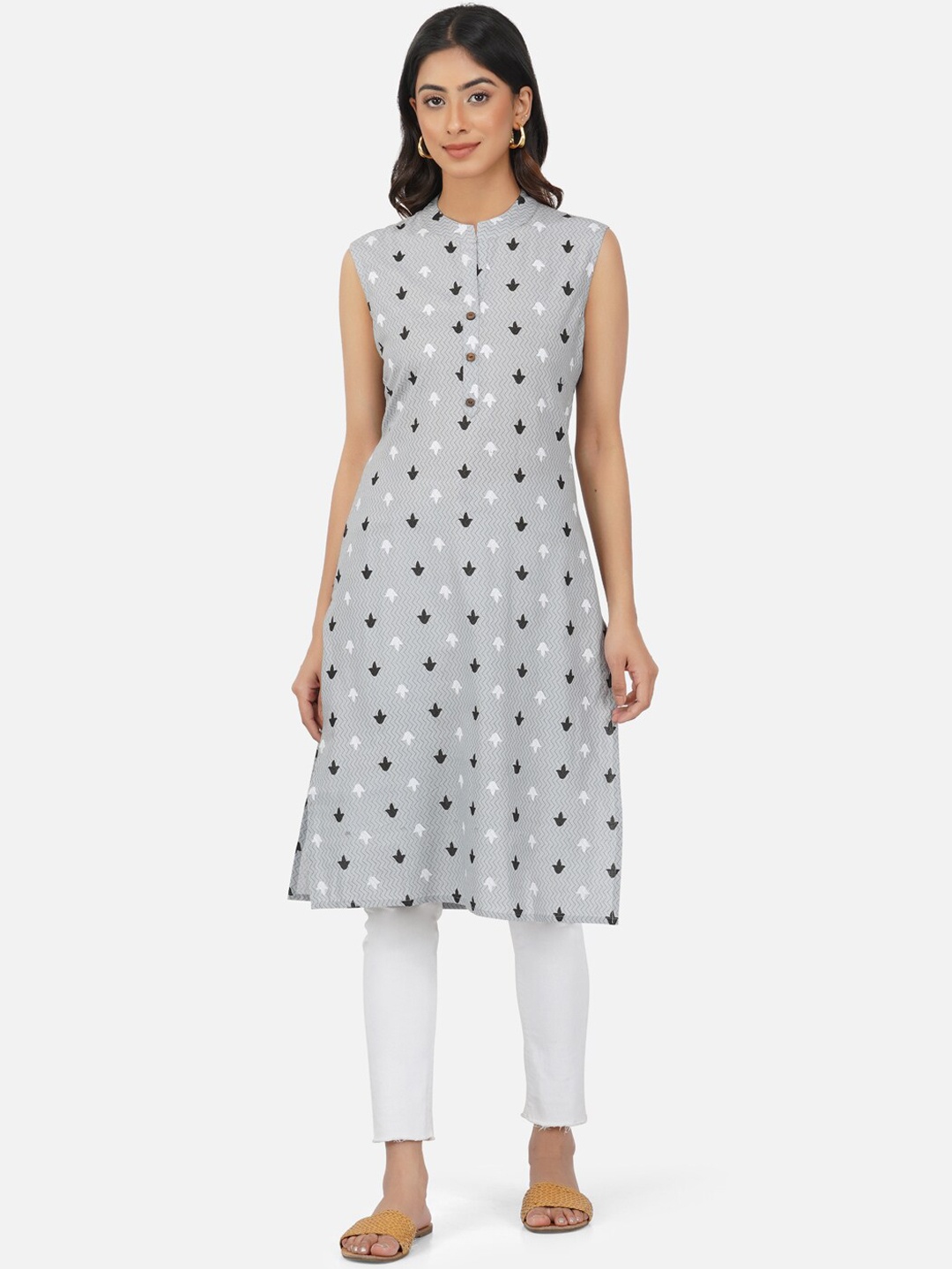

METRO-FASHION Floral Printed Sleeveless Kurta, Grey