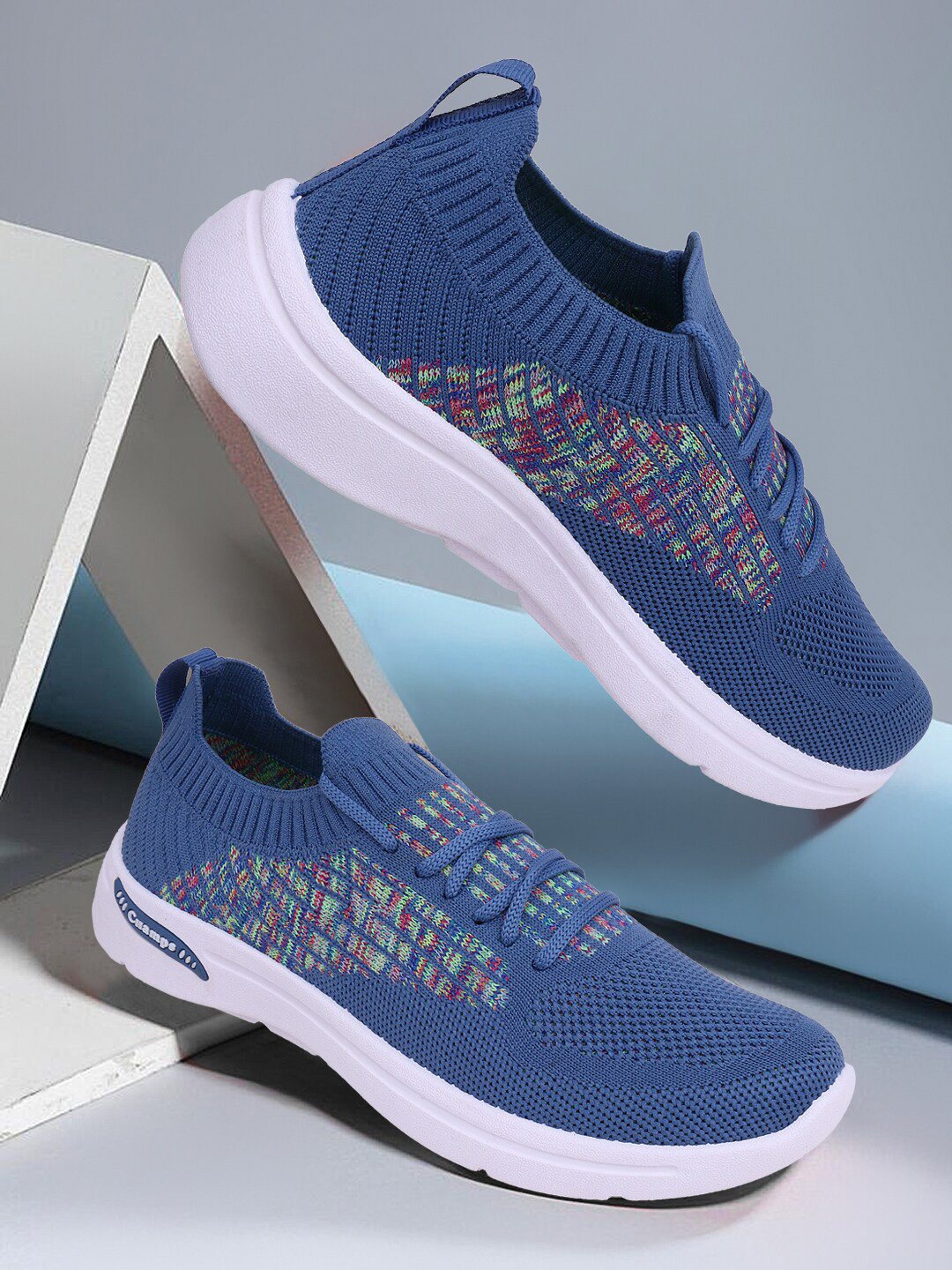 

Champs Women Woven Design Lightweight Comfort Insole Mesh Contrast Sole Sneakers, Teal