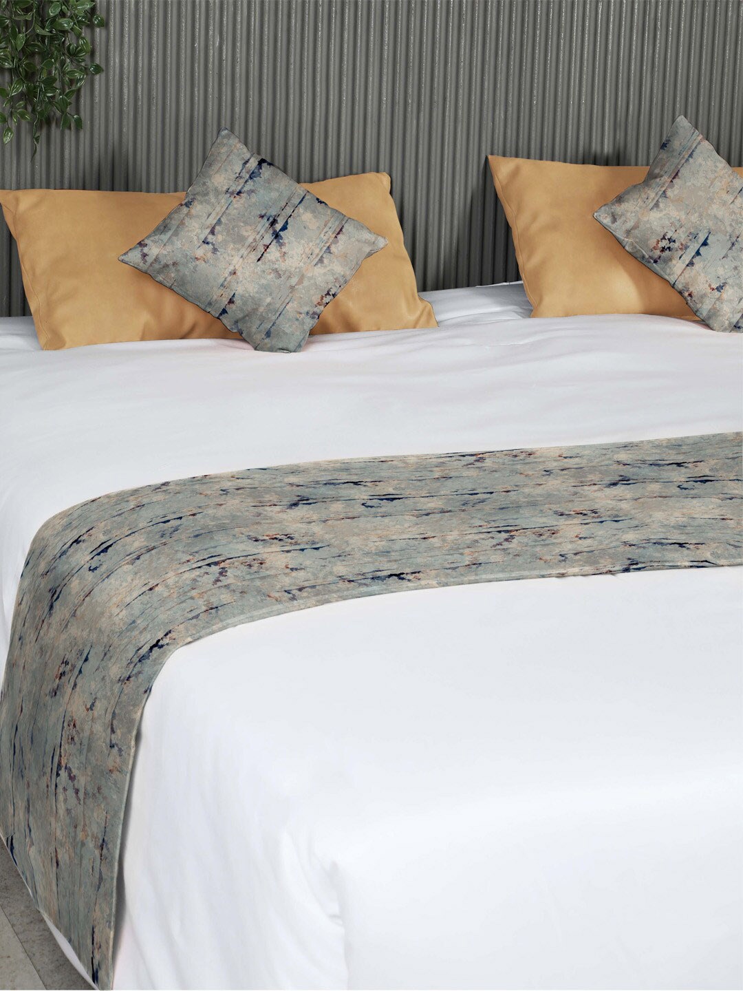 

SPACES Blue Printed Velvet Reversible King & Queen Bed Runner With 2 Pieces Cushion Covers