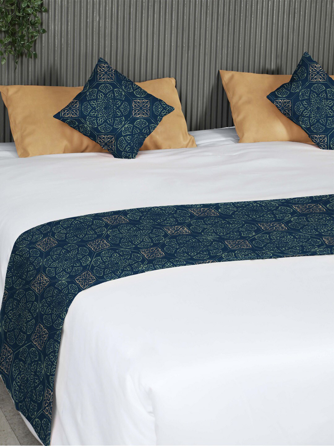 

SPACES Ethnic Tile Teal Blue & Beige Reversible King & Queen Bed Runner & 2 Cushion Covers