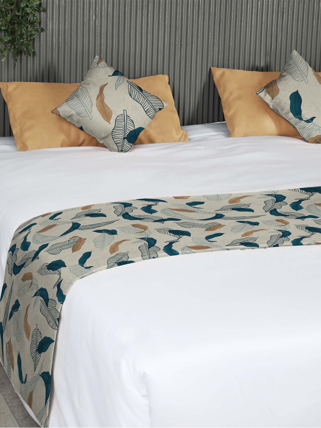 

SPACES Grey & Teal Blue Freedom Printed Reversible Bed Runner With 2 Cushion Covers