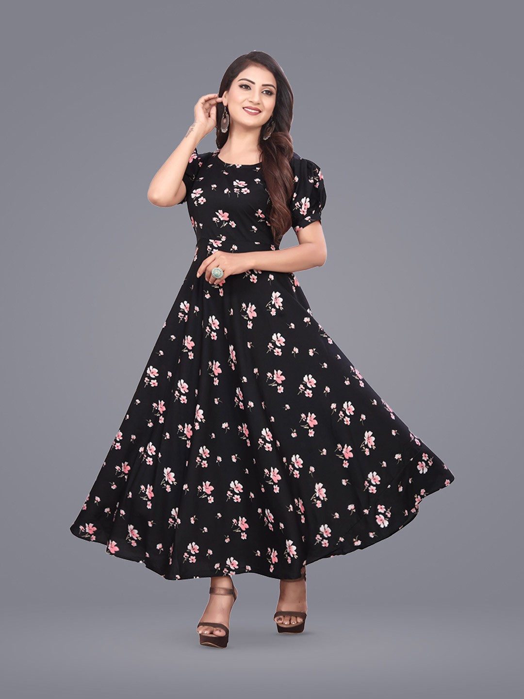 

N N ENTERPRISE Floral Printed Puff Sleeves Fit and Flare Dress, Black