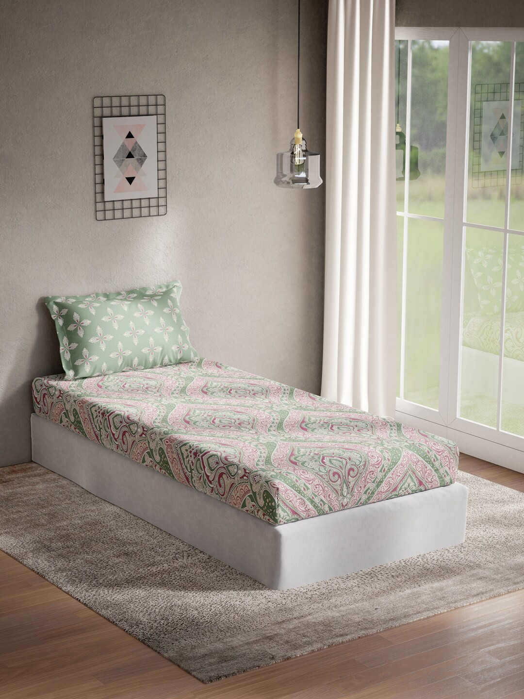 

DDecor Green & White Ethnic Motifs 144 TC Cotton Single Bedsheet with 1 Pillow Cover
