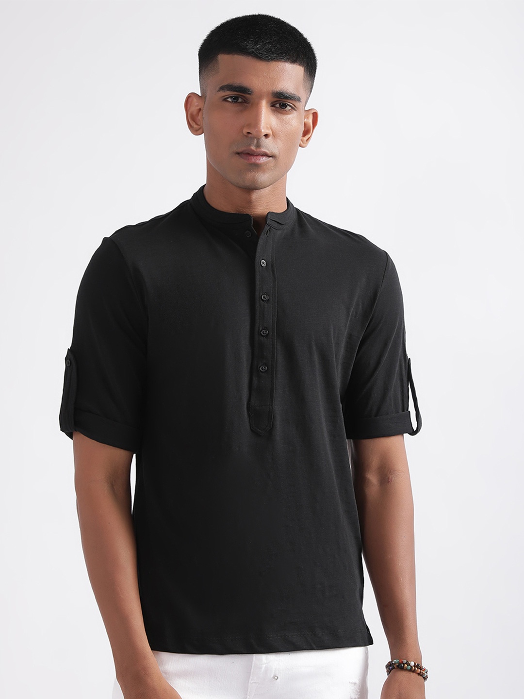 

Antony Morato Men Black Mandarin Collar Pockets T-shirt