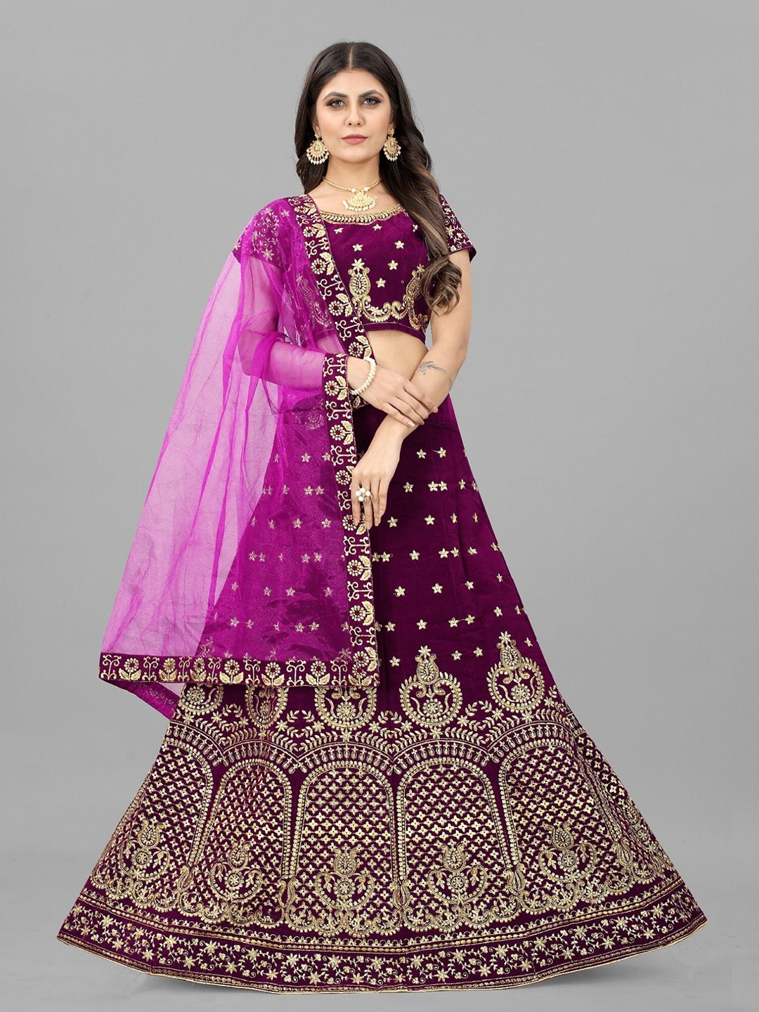 

APNISHA Embroidered Thread Work Semi-Stitched Lehenga & Unstitched Blouse With Dupatta, Purple