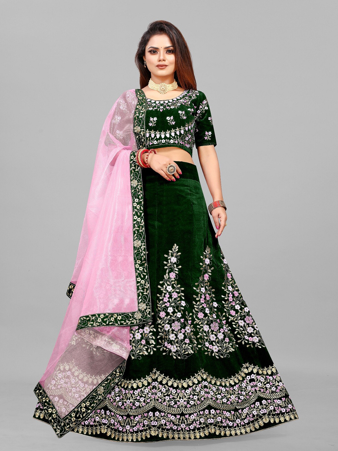 

APNISHA Embroidered Thread Work Semi-Stitched Lehenga & Unstitched Blouse With Dupatta, Green