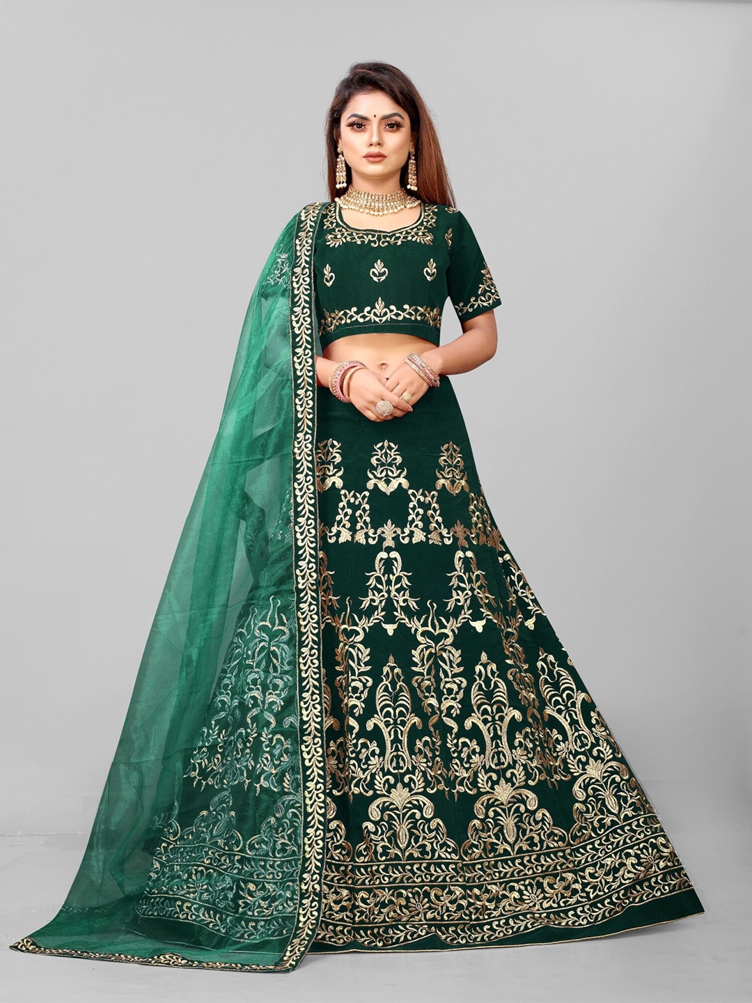 

APNISHA Embroidered Thread Work Semi-Stitched Lehenga & Unstitched Blouse With Dupatta, Green