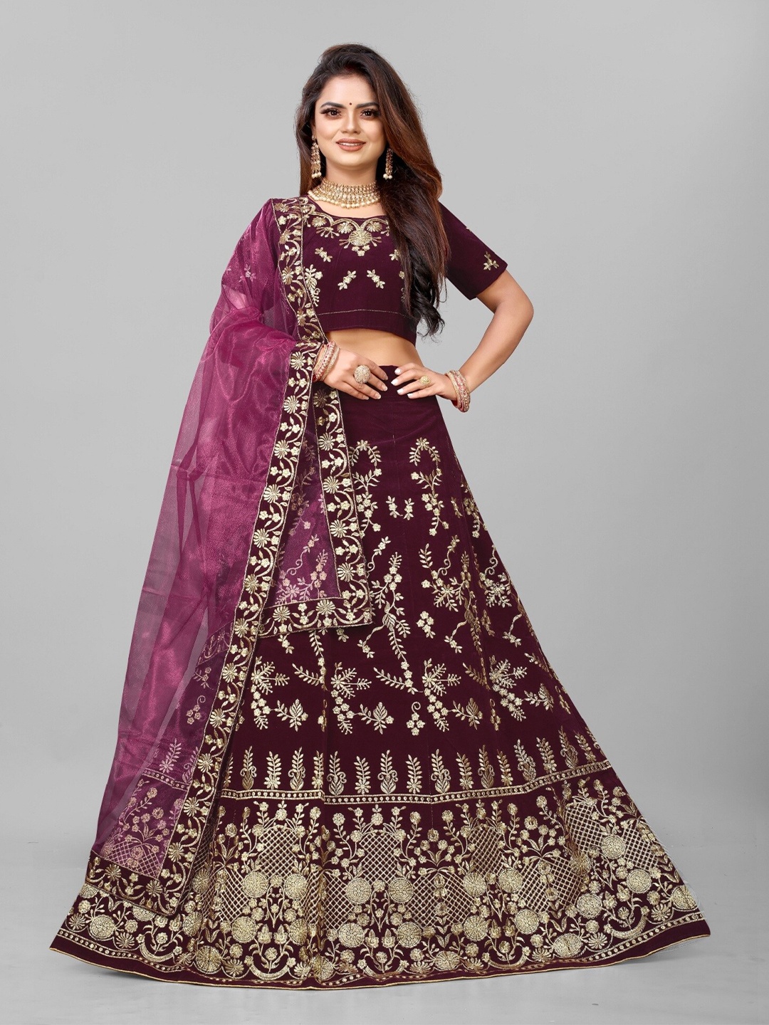 

APNISHA Embroidered Thread Work Semi-Stitched Lehenga & Unstitched Blouse With Dupatta, Maroon