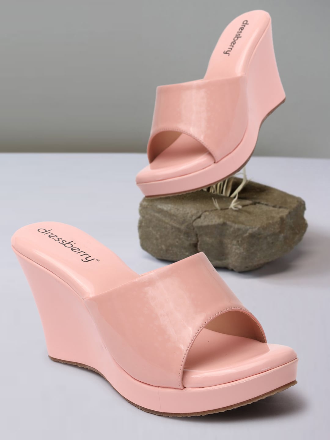 

DressBerry Peach-Coloured Open Toe Wedge Heels