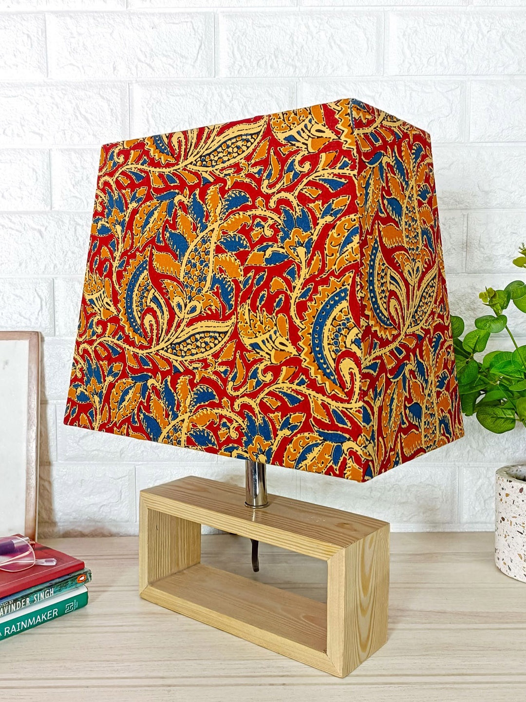 

POSH-N-PLUSH Red & Yellow Printed Shade Wooden Base Table Lamp