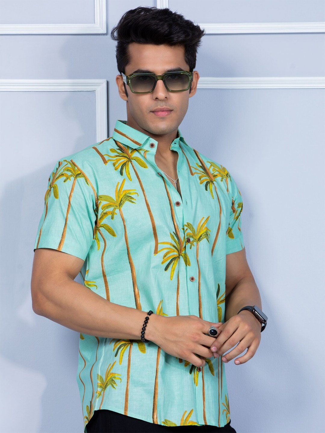 

Firangi Yarn Classic Tropical Printed Casual Cotton Shirt, Sea green