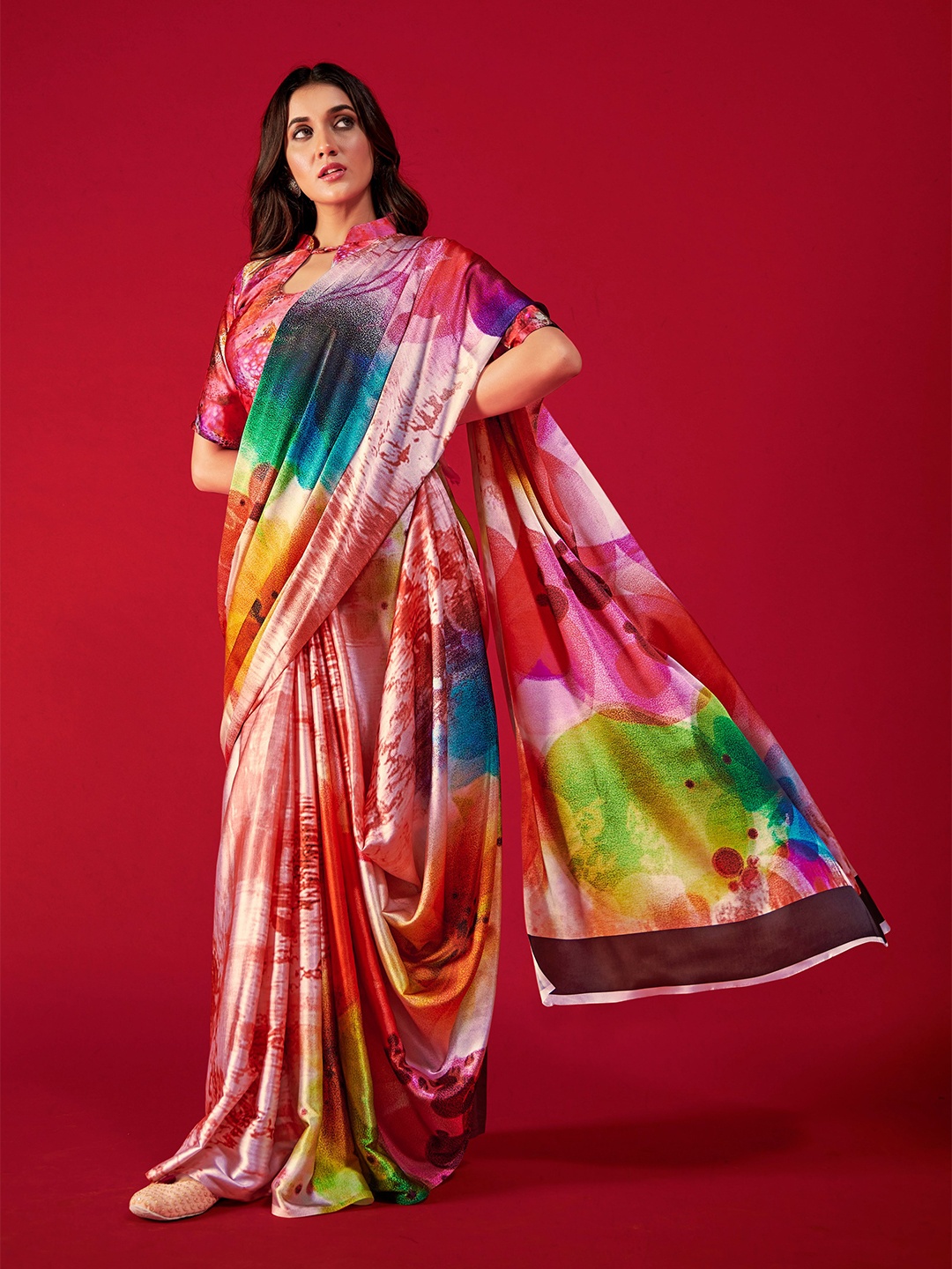 

DIVASTRI Abstract Printed Pure Satin Saree, Red
