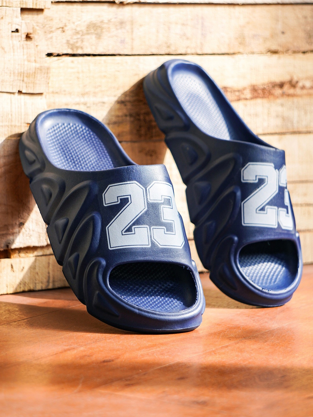 

Try Me Men Printed Synthetic Lightweight Sliders, Navy blue