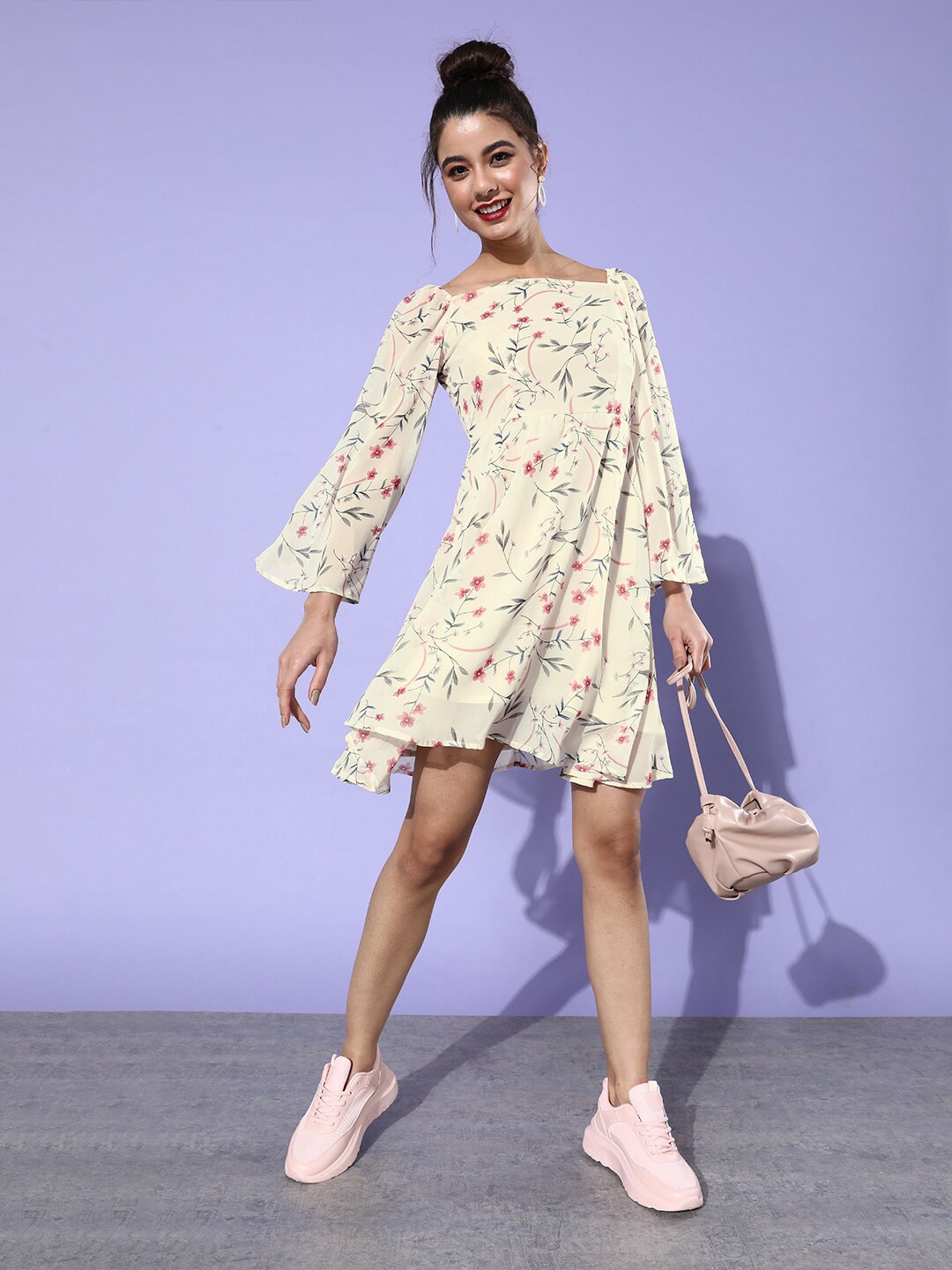 

DODO & MOA Off White Floral Printed Flared Sleeves Georgette A-Line Mini Dress