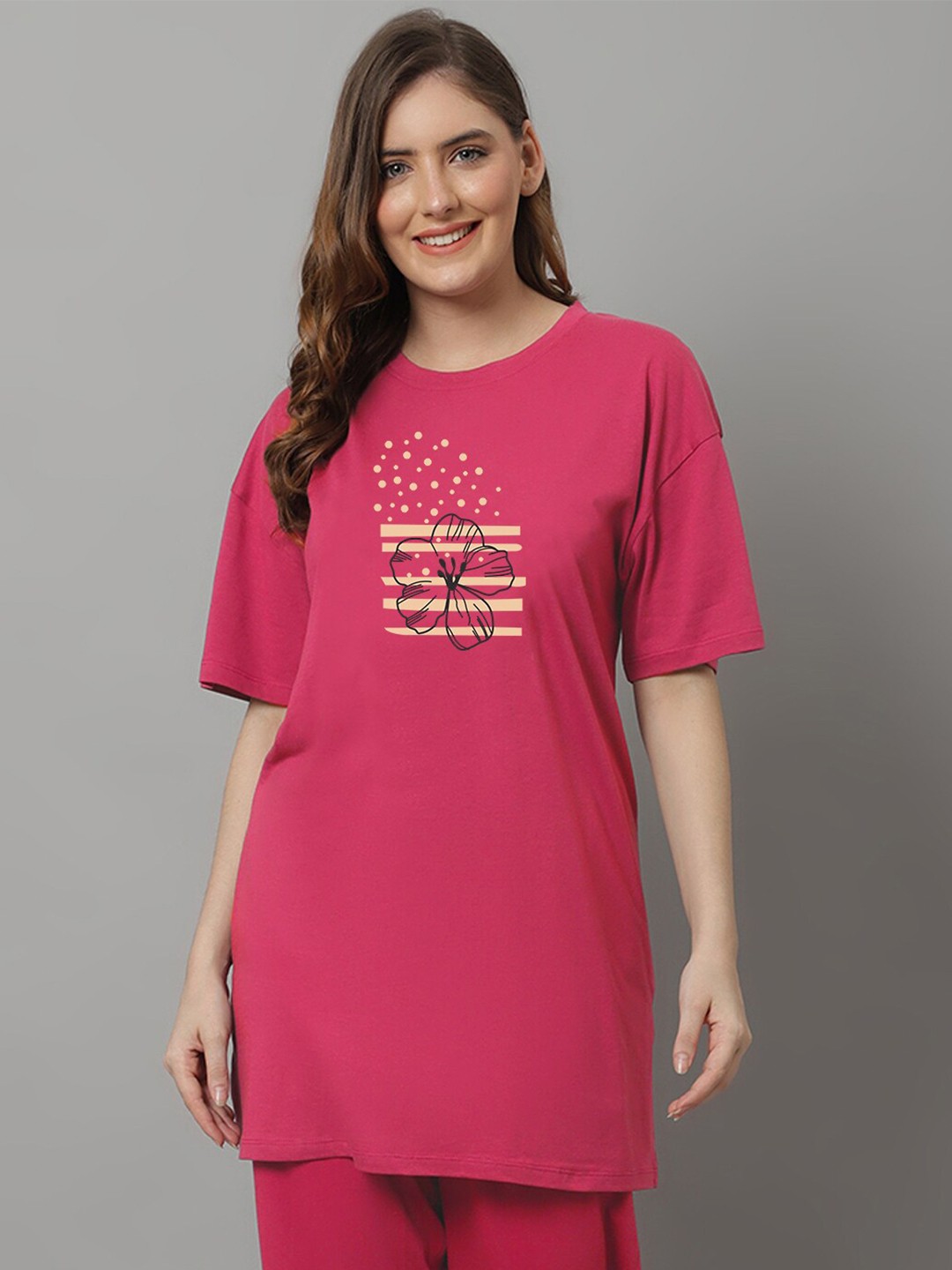 

Kanvin Typography Printed Drop-Shoulder Sleeves Oversized T-shirt, Pink