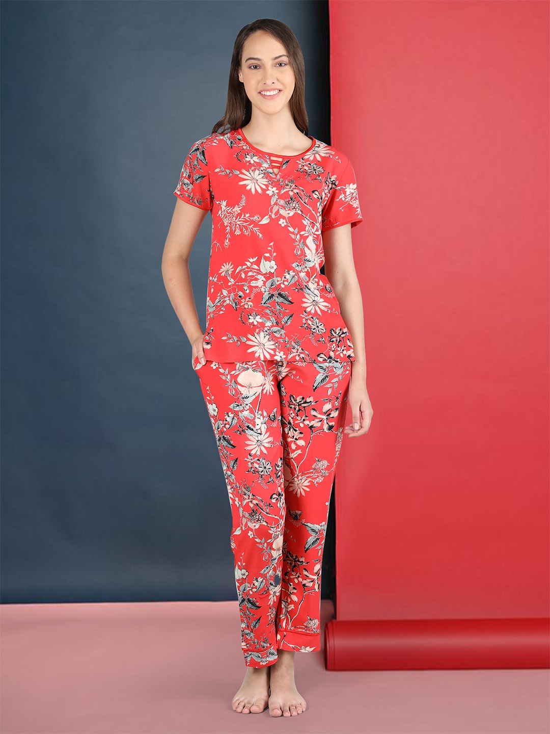 

Organzaa Floral Printed Night Suit, Red