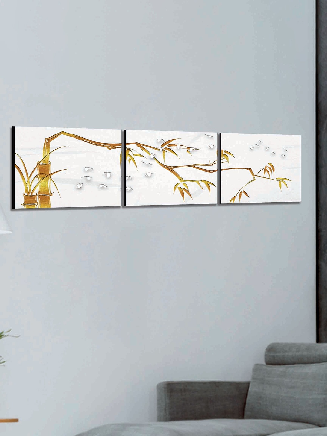 

SAF White & Gold 3 Pieces Modern Art Printed UV Coating Wall Art