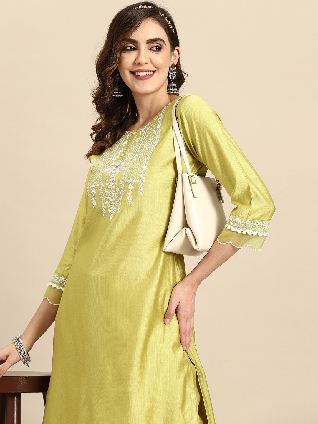 

Sangria Floral Embroidered Sequinned Zari Kurta With Trousers, Lime green