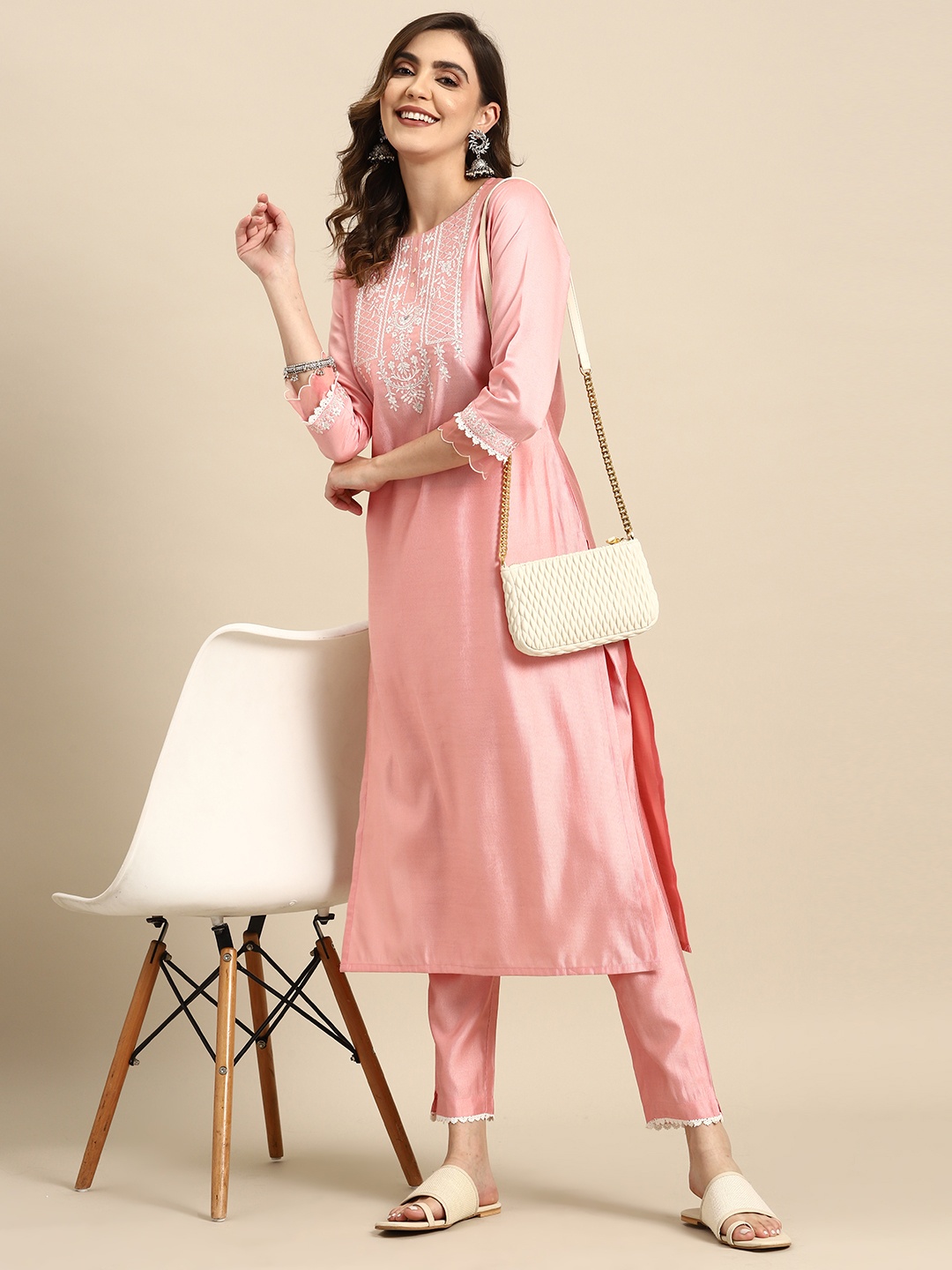 

Sangria Floral Embroidered Regular Sequinned Kurta With Trousers, Pink