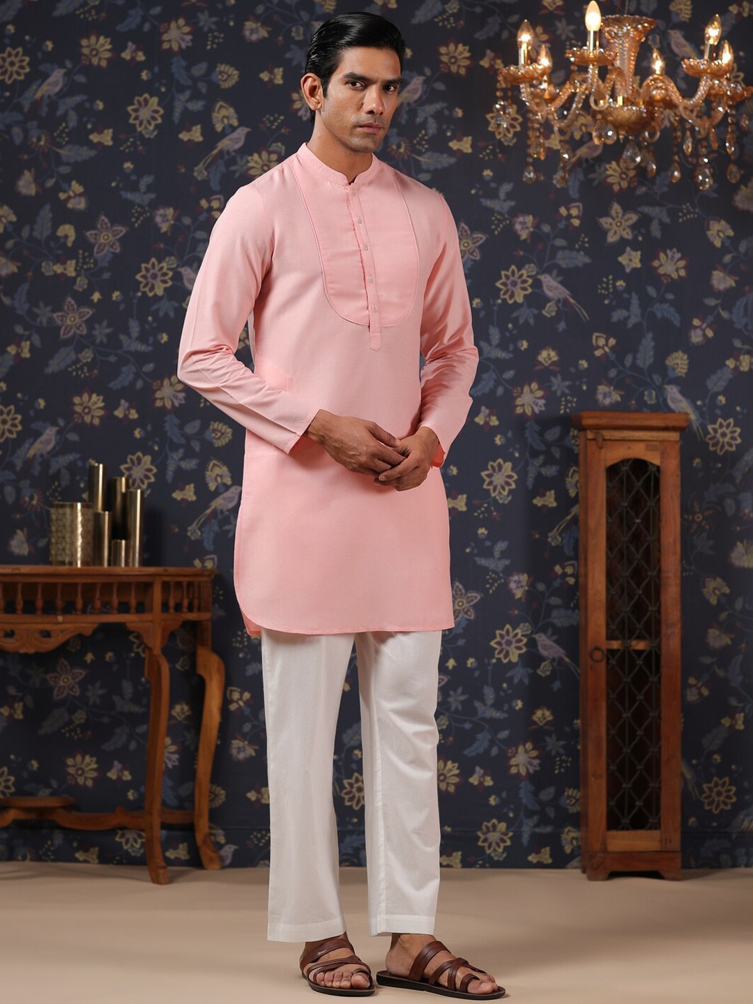 

House of Pataudi Mandarin Collar Straight Kurta With Pyjama, Pink