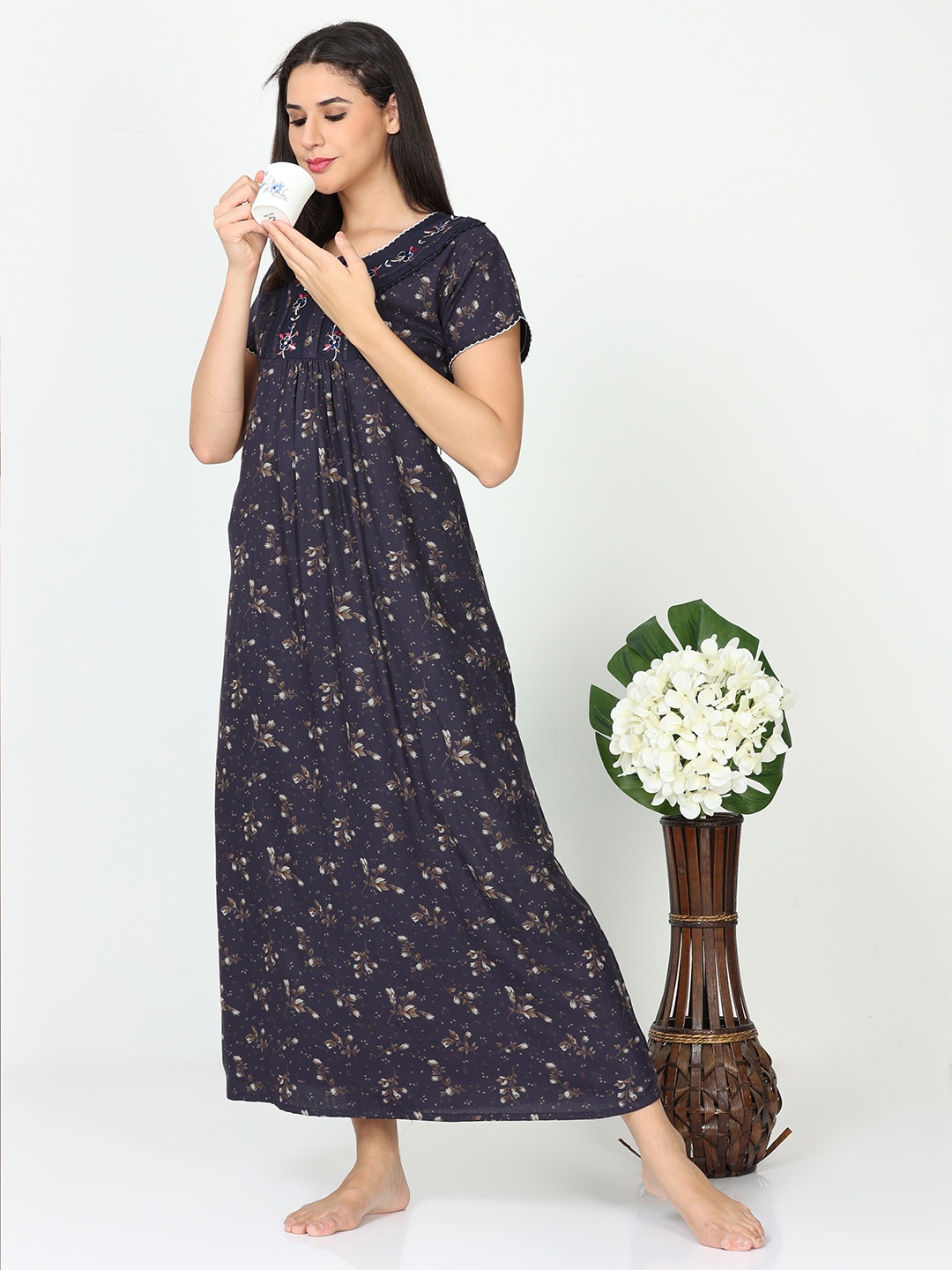 

9shines Label Floral Printed Maxi Nightdress, Blue