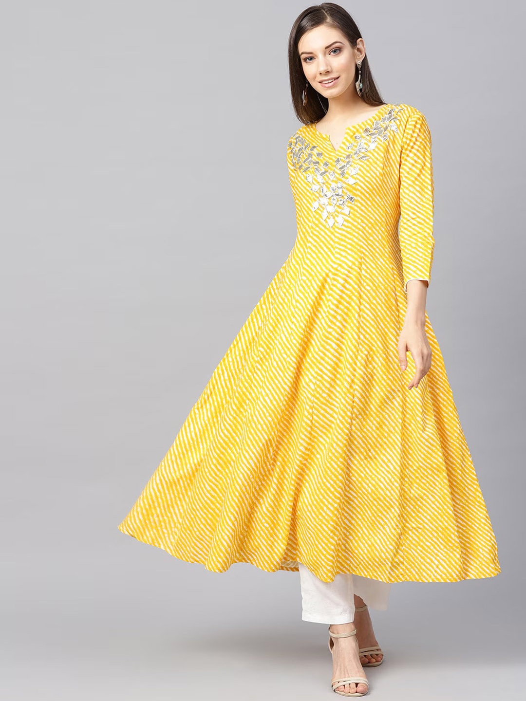

Yufta Leheriya Printed Gotta Patti Anarkali Kurta, Yellow