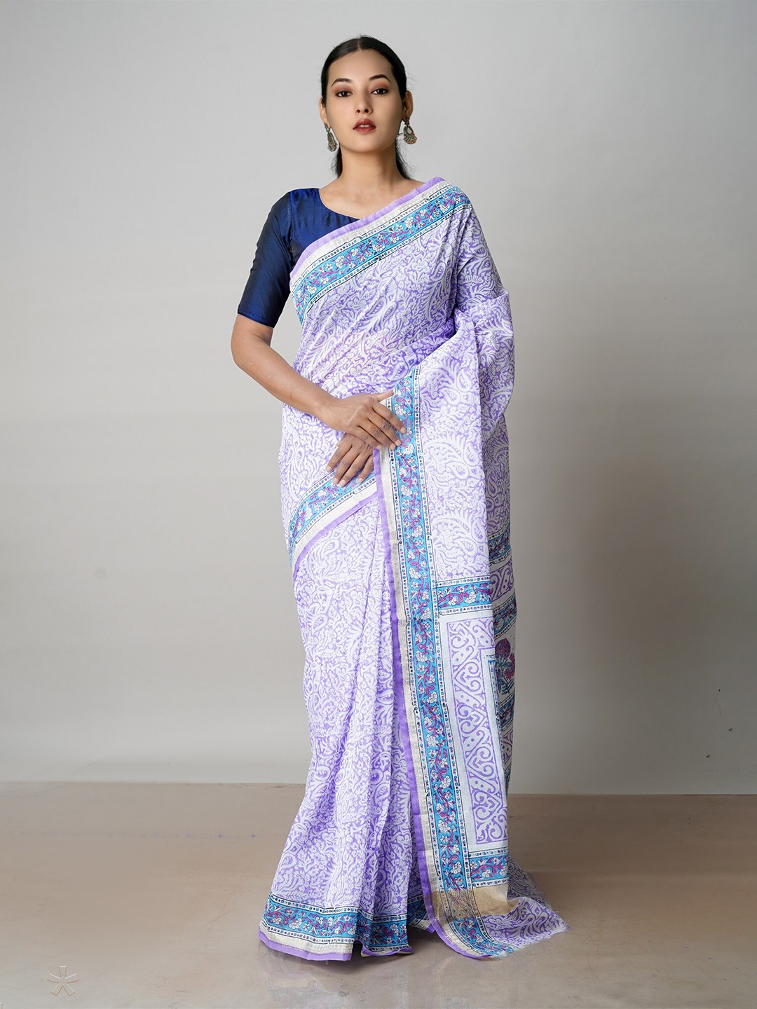 

Unnati Silks Paisley Zari Silk Cotton Chanderi Saree, White