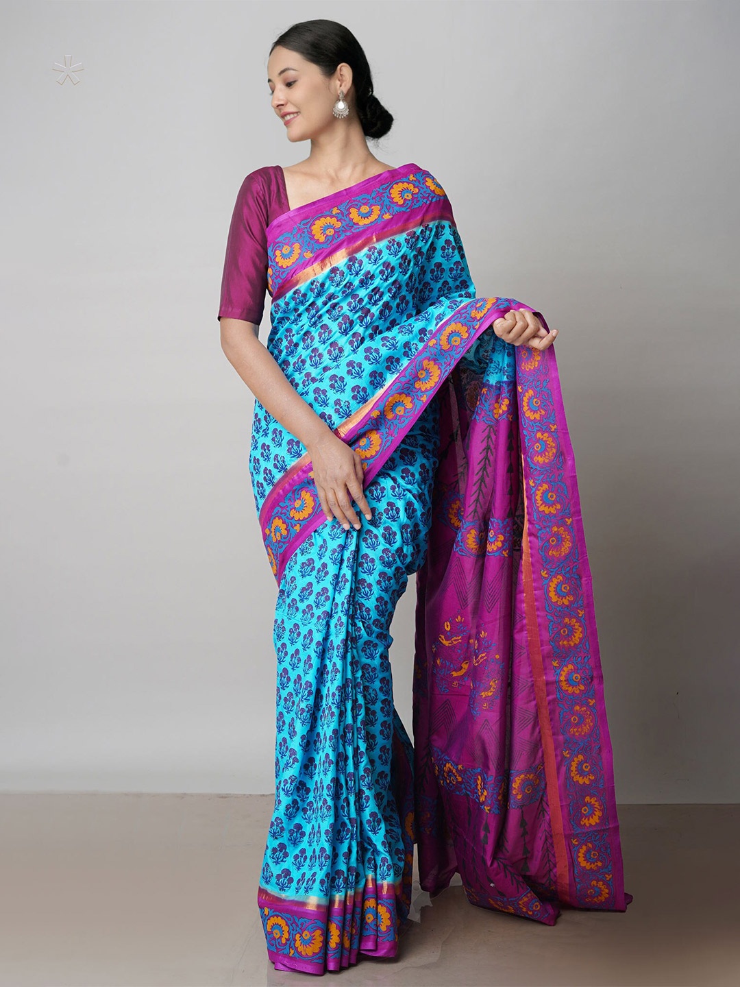 

Unnati Silks Ethnic Motifs Zari Baluchari Saree, Blue