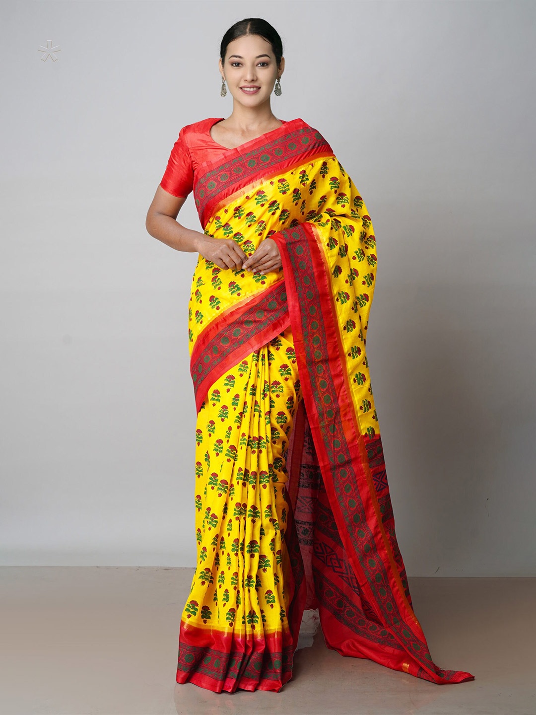 

Unnati Silks Ethnic Motifs Zari Baluchari Saree, Yellow